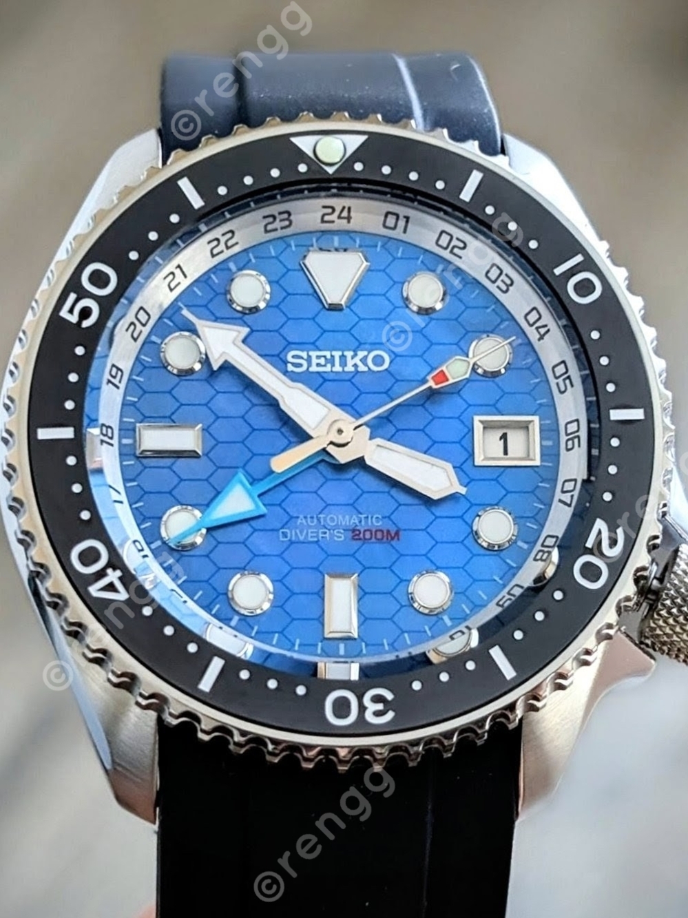 Seiko Automatic NH34A GMT Blue Honeycomb Dial Diver's Watch 24jewels Excellent